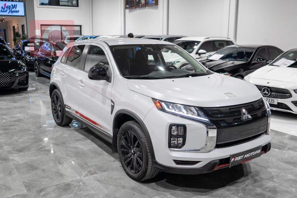 میتسوبیشی ئاوتلاندەر سپۆرت